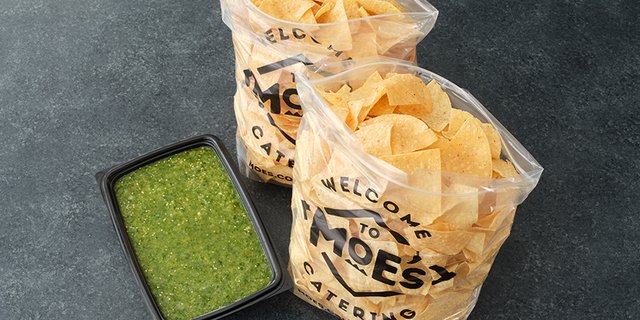 Chips & Tomatillo Salsa