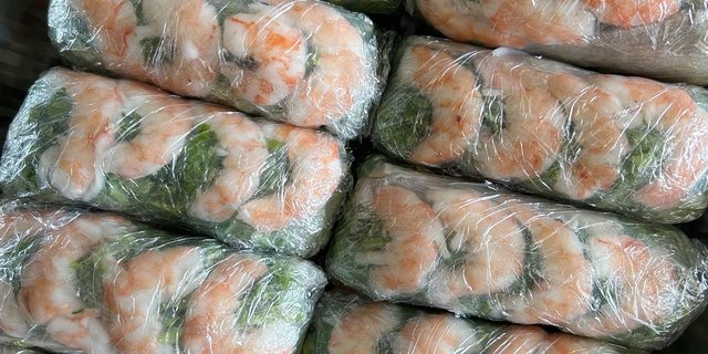 Tray of Gluten-Free Spring Rolls