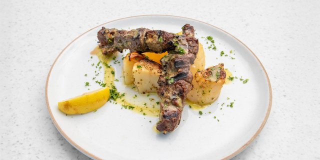 Fileto Souvlaki (Filet Mignon Skewers)