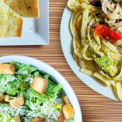 Tuscan Amore Pasta w/ Side Salad