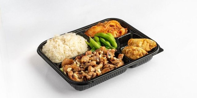 Garlic Chicken Bento Box