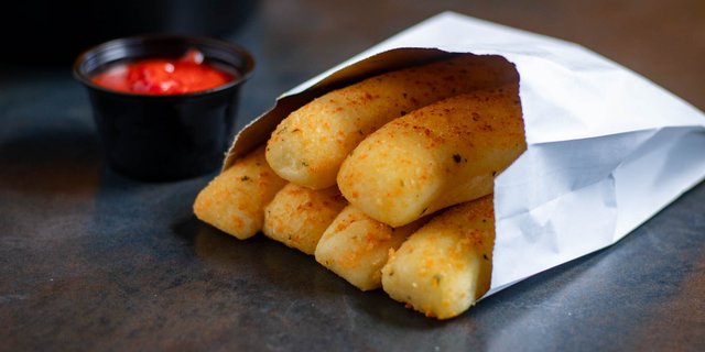 Breadsticks w/ Marinara