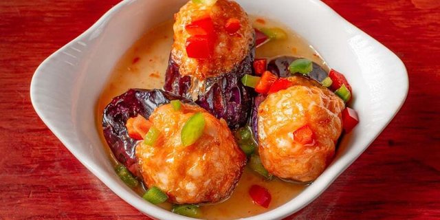 Shrimp-Stuffed Eggplant
