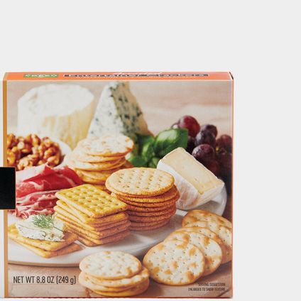 Assorted Crackers