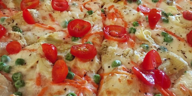 White Gurl Pizza