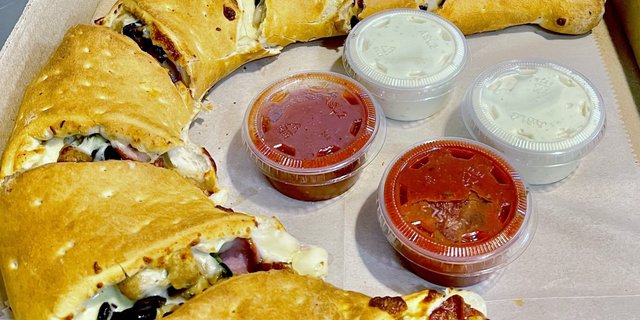 Supreme Calzone