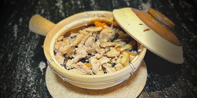 Trio Mushrooms w/ Chicken