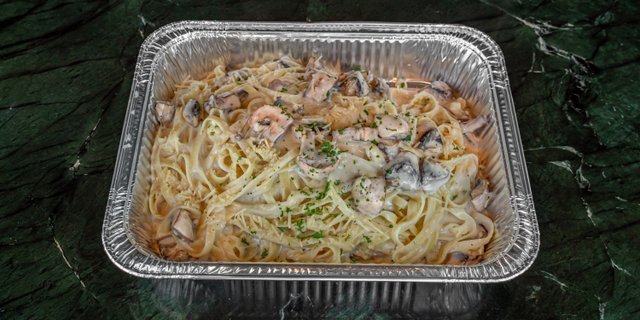 Chicken Fettuccine Alfredo
