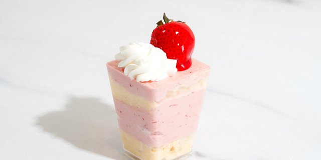 Tres Leches Cake Cup Platter