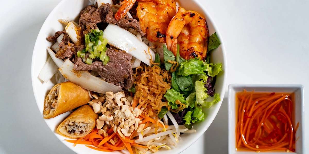 9 Mile Pho