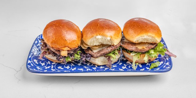 Beef Mini Sliders
