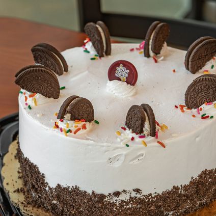 Create-Your-Own Ice Cream Cake