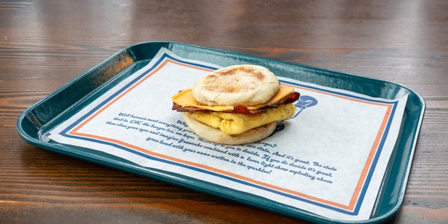 Bacon, Egg & Cheese Breakfast Sandwich
