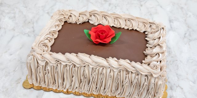 Small Quarter Sheet Cake