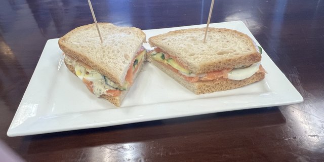 Smoked Salmon Sandwich