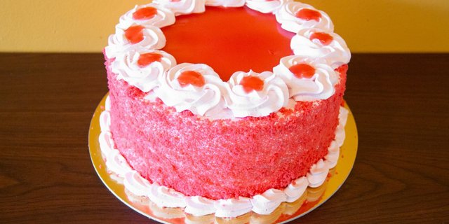 10" Guava Cake