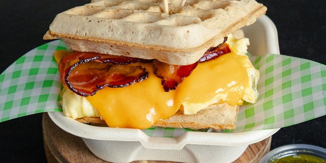 Bacon, Egg & Cheese Sandwich