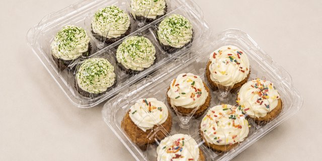 Dozen Cupcakes