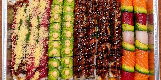 Assorted Wokano Rolls