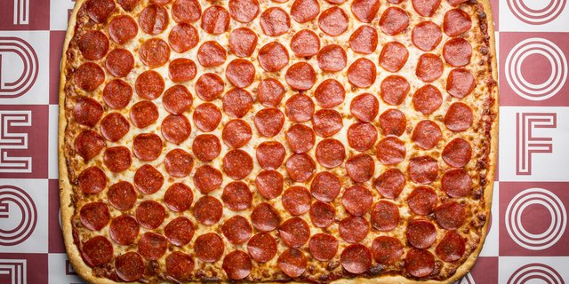 10 Stadium Pizza Package