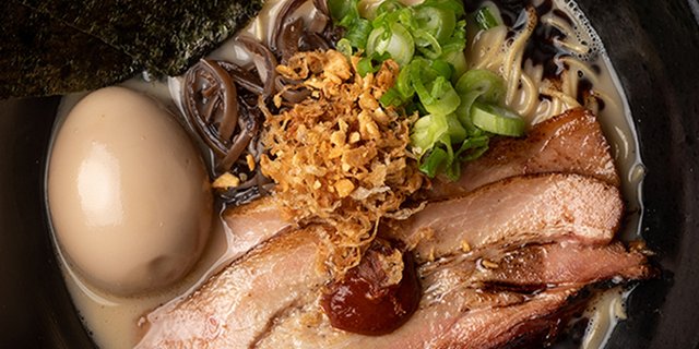 Tonkotsu Black Ramen