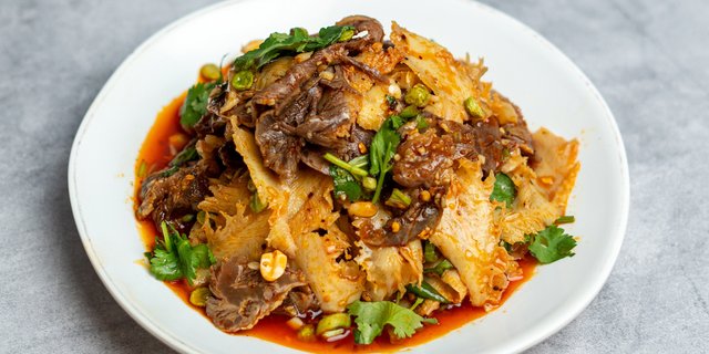 Sliced Beef Shank & Tripe in Chili Oil