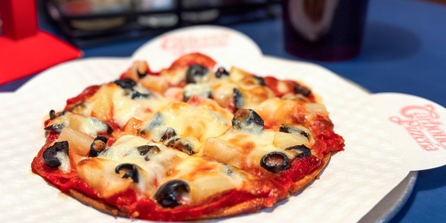 Build-Your-Own 7" Mini Pizza