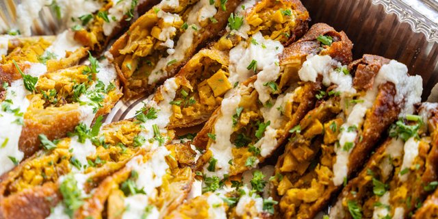 Chicken Shawarma Egg Rolls