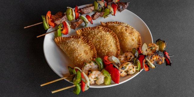 Cancun Grill Party Box