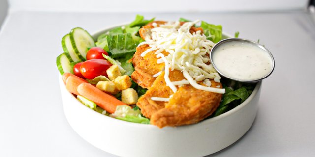 Crispy Chicken Salad