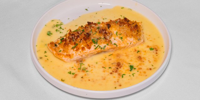 Peppered Verde Salmon