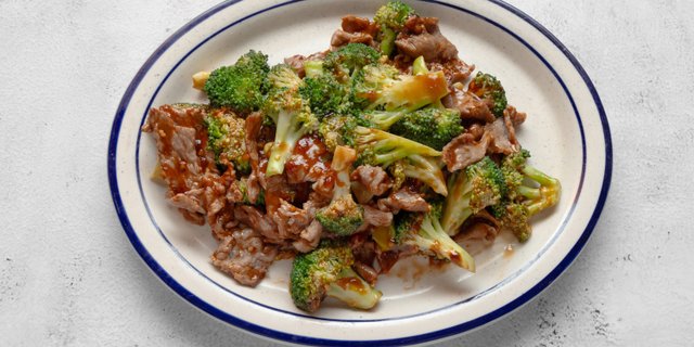 Beef & Broccoli