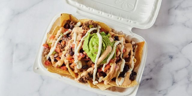 Macho Nachos Tray