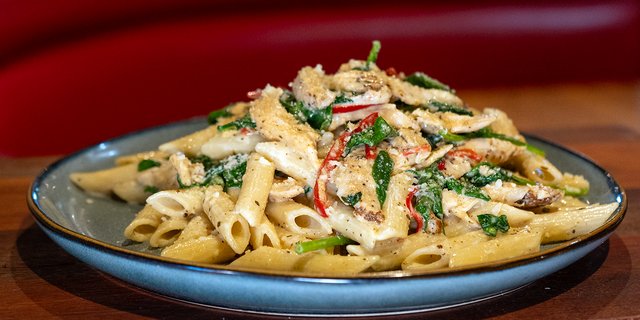 Creamy Tuscan Chicken Pasta