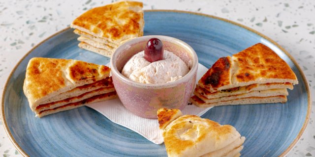 Taramosalata