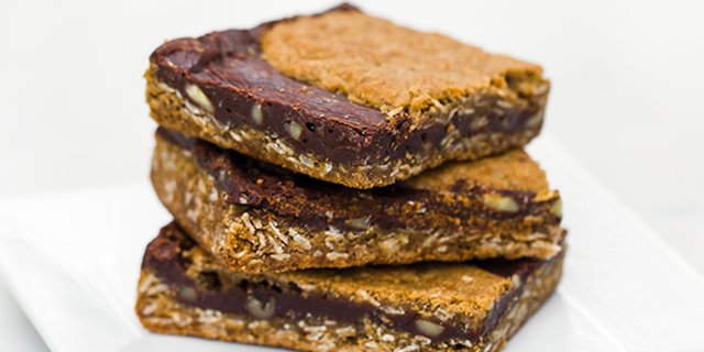 Chocolate Walnut Oat Bar Dozen