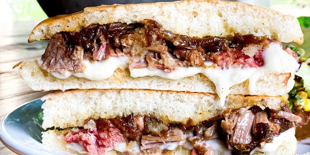 Brisket Panini Sandwich Box