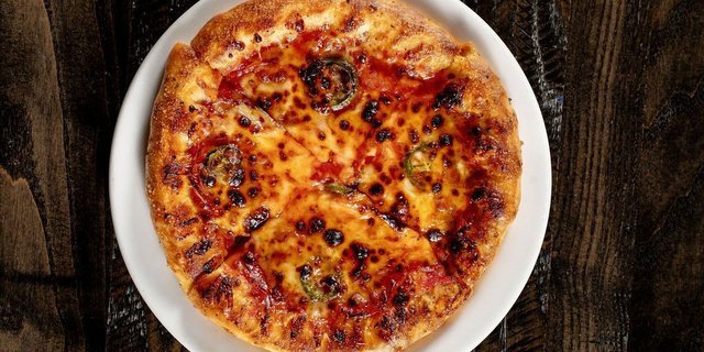 8” Honey Jalapeño Pizza