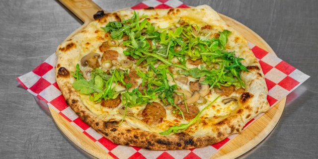 Green Alley Pizza