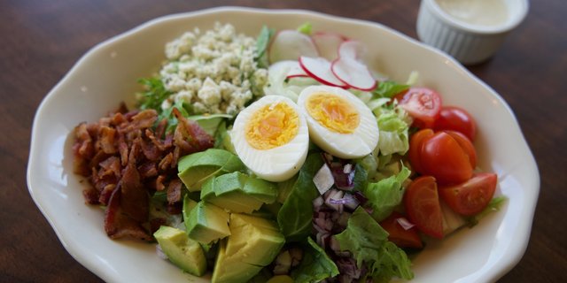 Picnic Cobb Salad