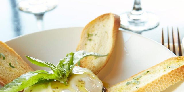 Creamy Mozzarella Burrata