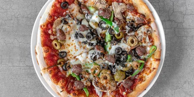 Supreme Pizza