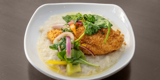 Catfish & Grits