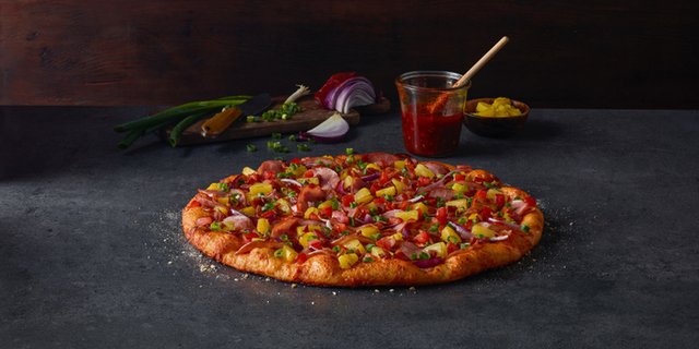 Maui Zaui W/ Ham Pizza