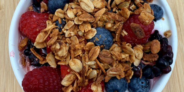 Seasonal Yogurt Parfait