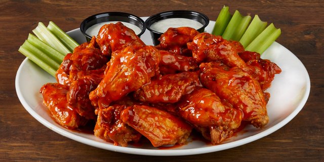 Shareable 24 Chicken Wings
