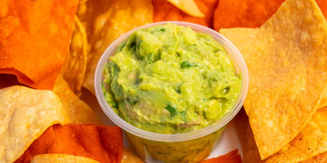 Chips & Guacamole