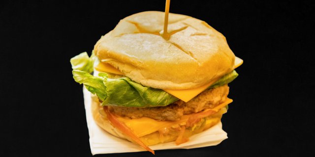 Grilled Chicken Burger