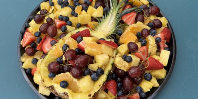 Seasonal Fruit Platter