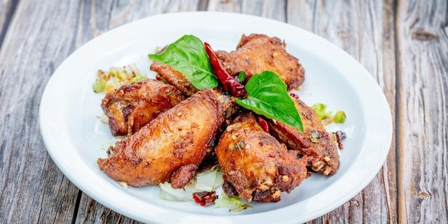 6-Piece Signature Wings